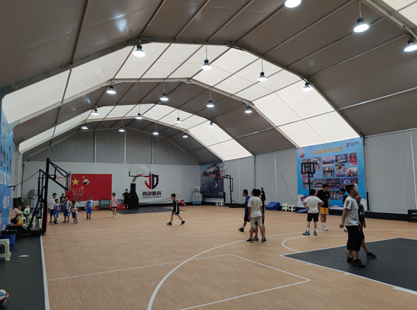 多拱型体育篷房